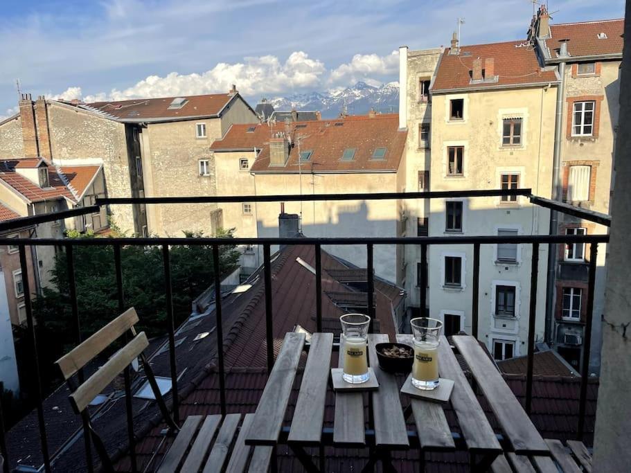 St Bruno - Studio Tropiques  Grenoble Exteriér fotografie